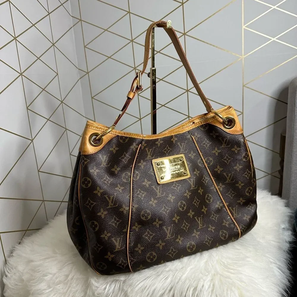 Louis Vuitton pre loved